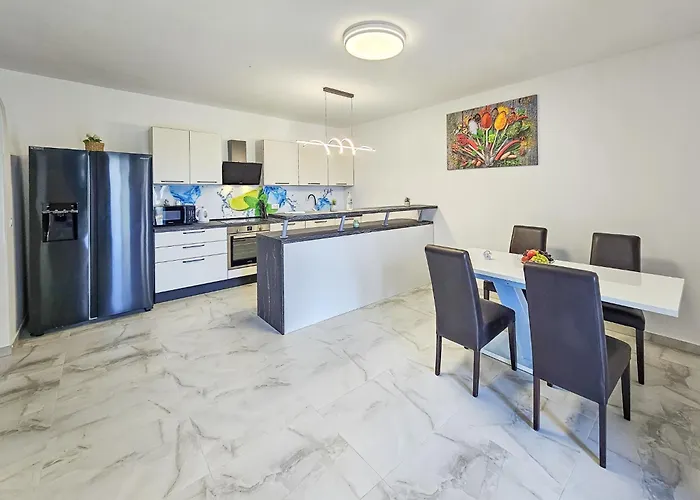 Сasa de vacaciones Sunrise By Interhome *