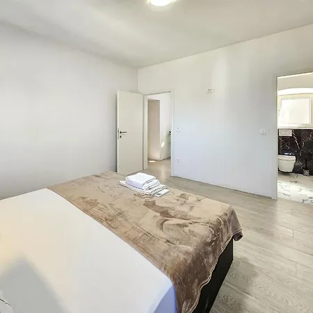 Sunrise By Interhome 度假居